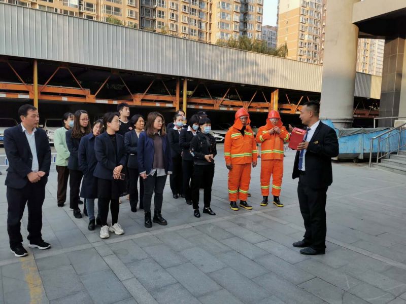 国鑫担保组织开展消防应急演练活动