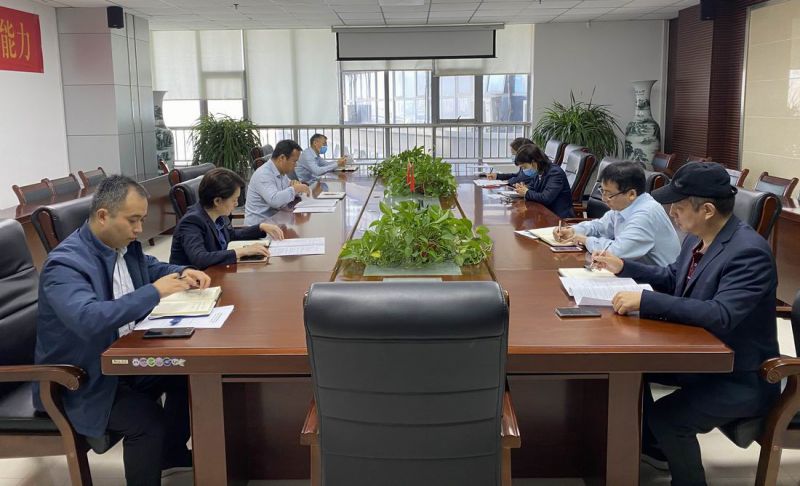 国鑫投资担保组织召开四季度工作推进会精神传达会  